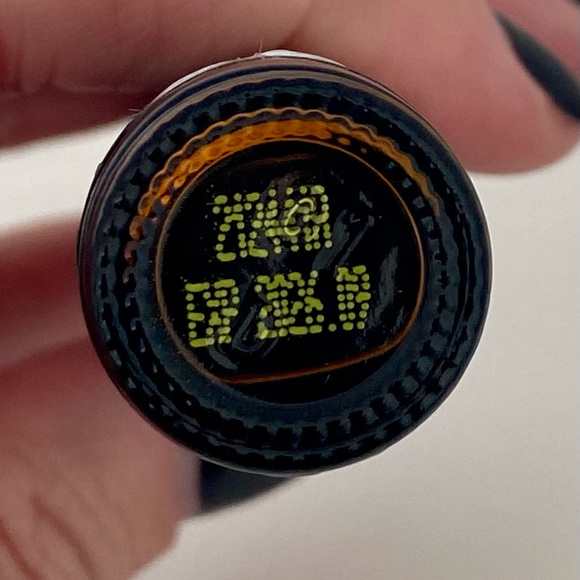 dōTERRA Evolve rollerball (new) - Picture 2 of 3